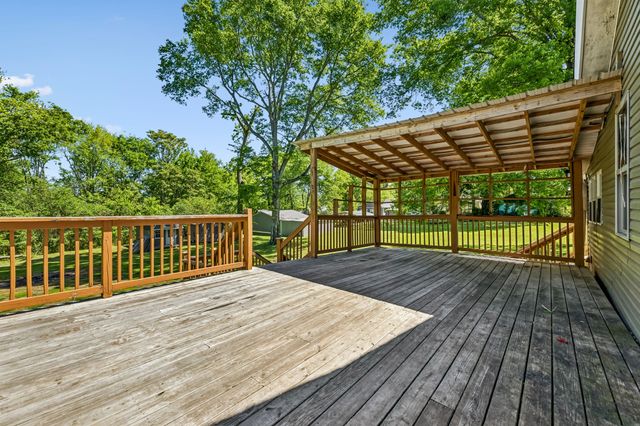 408 W 12th St, Columbia, TN 38401