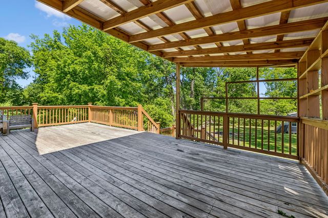 408 W 12th St, Columbia, TN 38401