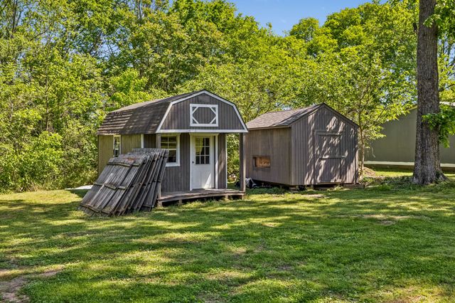 408 W 12th St, Columbia, TN 38401
