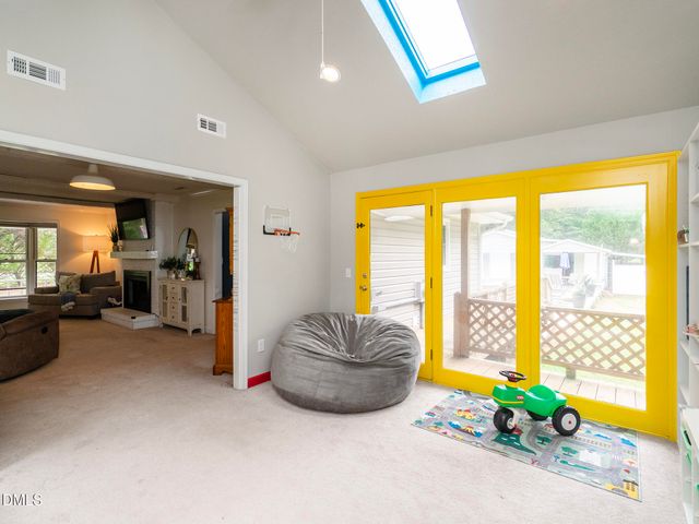 1805 Travis Lane, Burlington, NC 27217