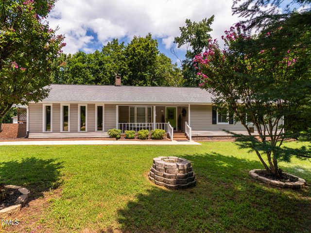 1805 Travis Lane, Burlington, NC 27217