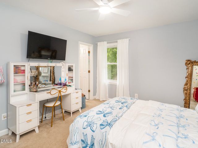 1805 Travis Lane, Burlington, NC 27217