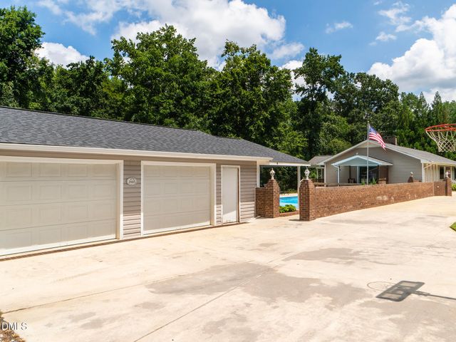 1805 Travis Lane, Burlington, NC 27217