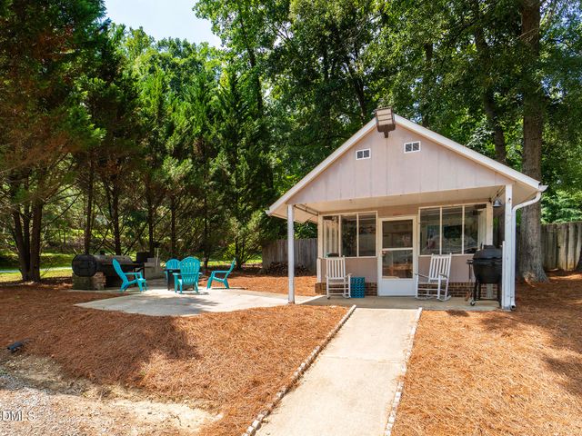 1805 Travis Lane, Burlington, NC 27217