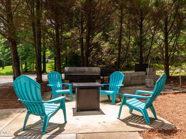1805 Travis Lane, Burlington, NC 27217