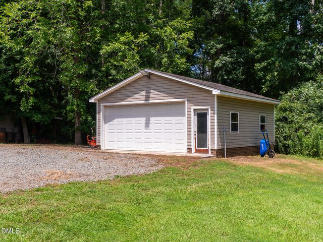1805 Travis Lane, Burlington, NC 27217