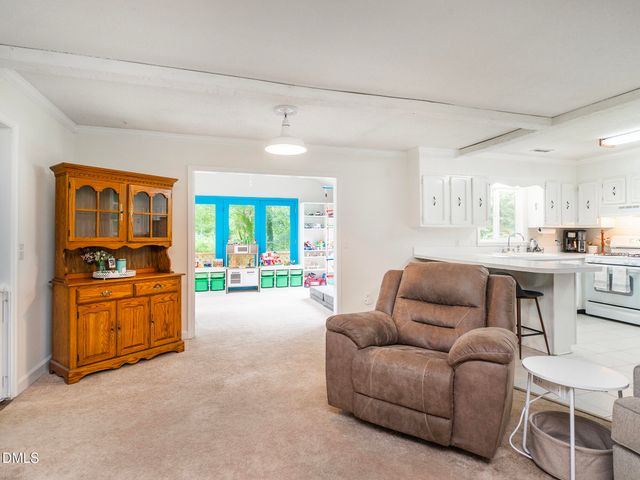 1805 Travis Lane, Burlington, NC 27217