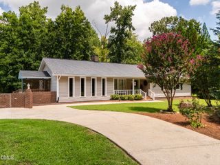 1805 Travis Lane, Burlington, NC 27217