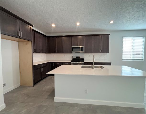 3177 Wolf Tail Loop NE, Rio Rancho, NM 87144