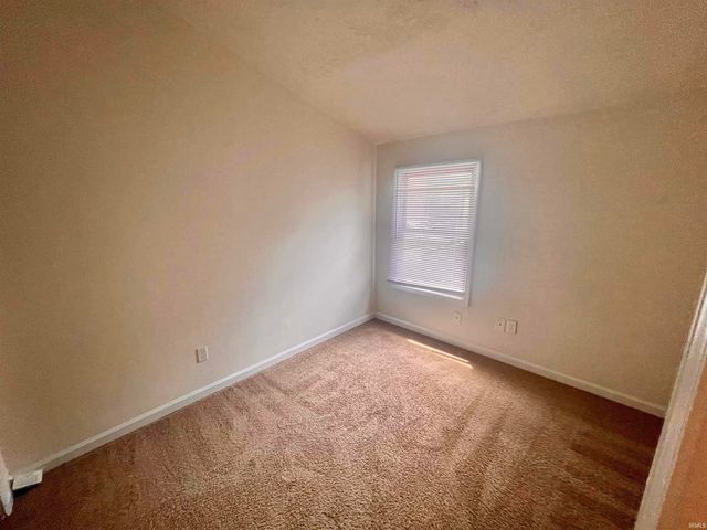 200 E 2nd Street, Bloomington, IN 47401