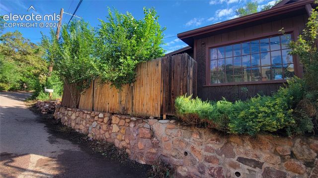 220 Illinois Avenue, Manitou Springs, CO 80829