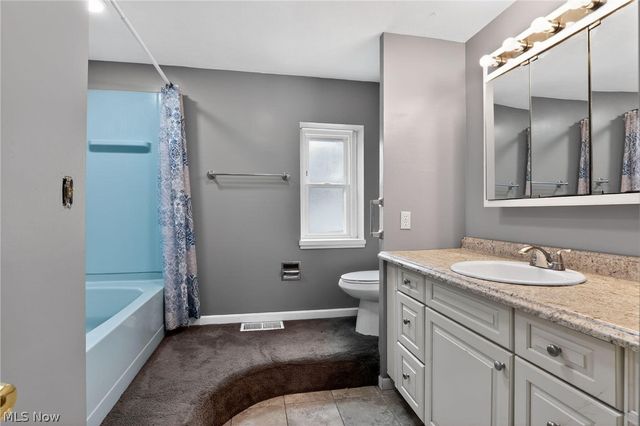 12501 Station Road, Columbia Station, OH 44028