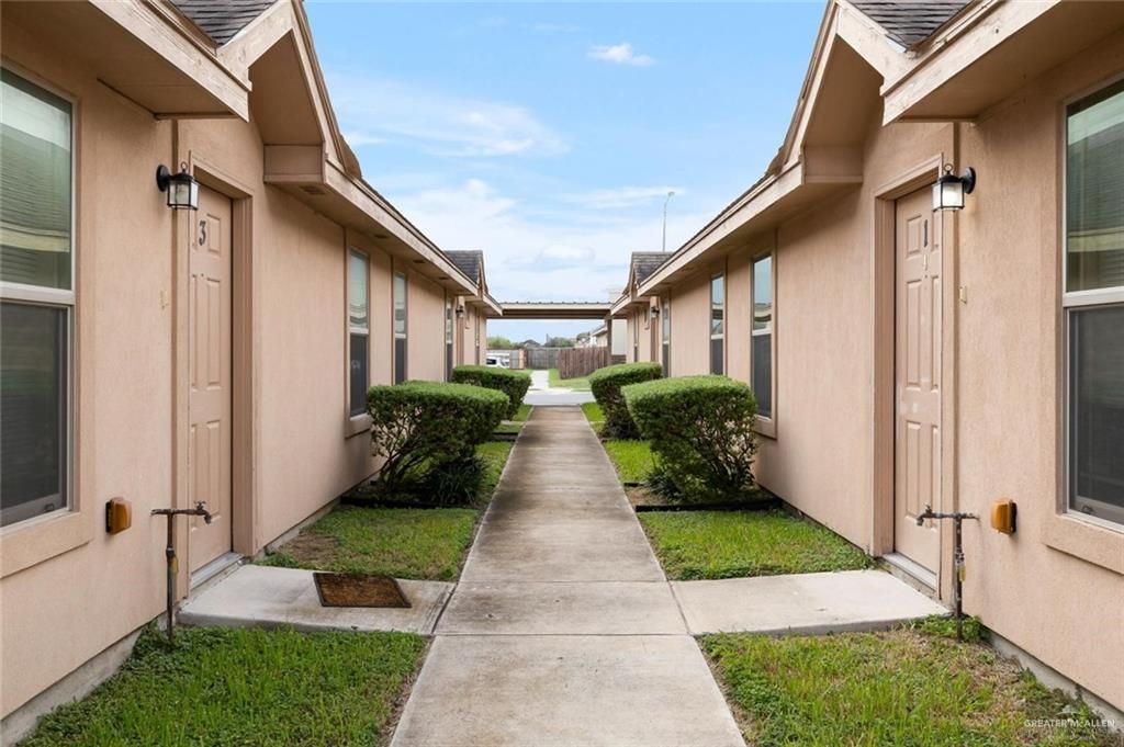 2208 Taxco Court 4, Edinburg, TX 78542