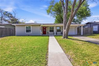 3309 Avondale Street, Victoria, TX 77901