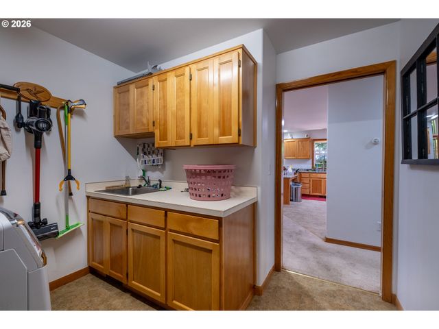 95 Sw Cormorant, Depoe Bay, OR 97341