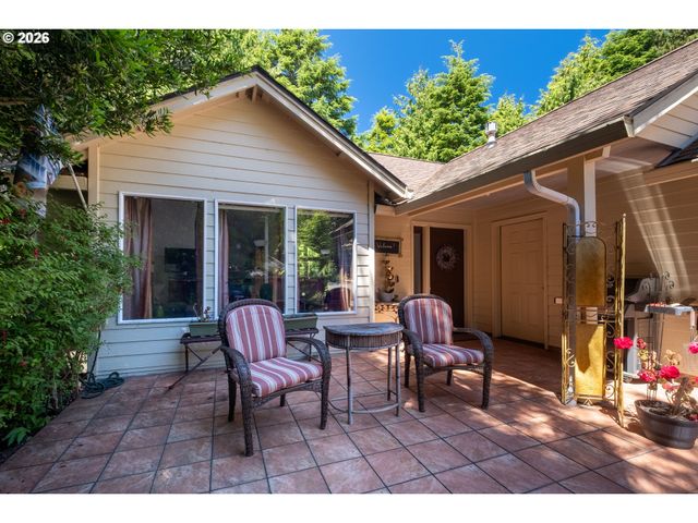 95 Sw Cormorant, Depoe Bay, OR 97341