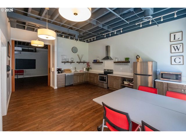 95 Sw Cormorant, Depoe Bay, OR 97341