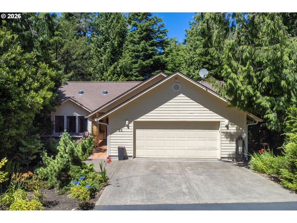 95 Sw Cormorant, Depoe Bay, OR 97341