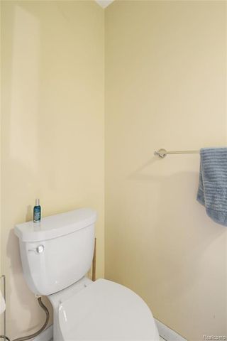 14408 Mccaslin Lake Road, Linden, MI 48451