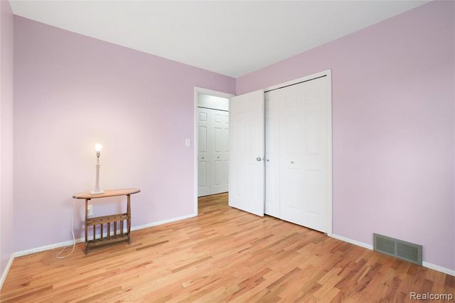 14408 Mccaslin Lake Road, Linden, MI 48451