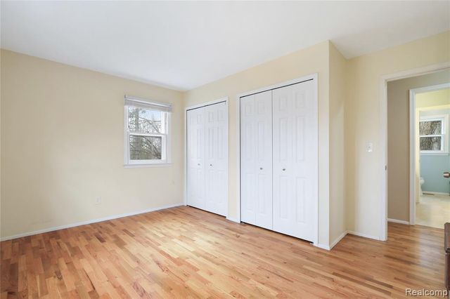 14408 Mccaslin Lake Road, Linden, MI 48451