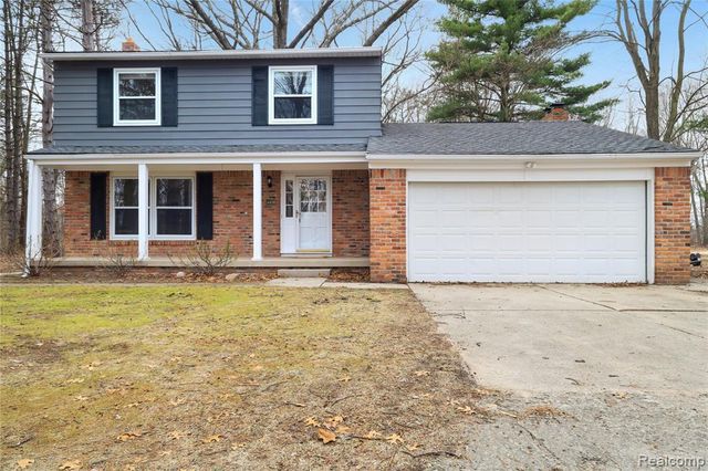 14408 Mccaslin Lake Road, Linden, MI 48451