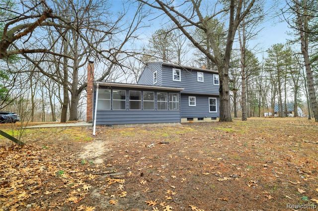 14408 Mccaslin Lake Road, Linden, MI 48451