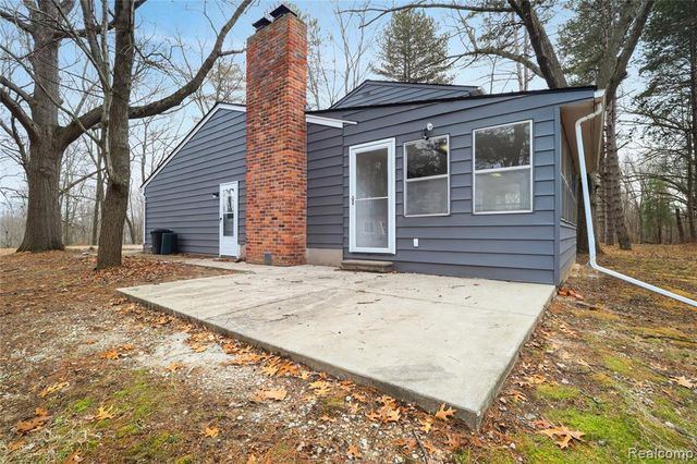 14408 Mccaslin Lake Road, Linden, MI 48451