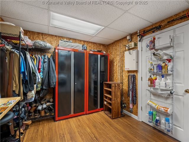 612 Rocky Step Drive, Scott Depot, WV 25560