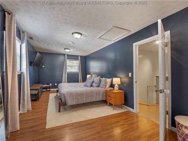 612 Rocky Step Drive, Scott Depot, WV 25560