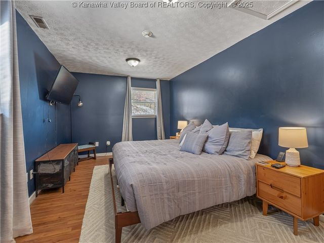 612 Rocky Step Drive, Scott Depot, WV 25560