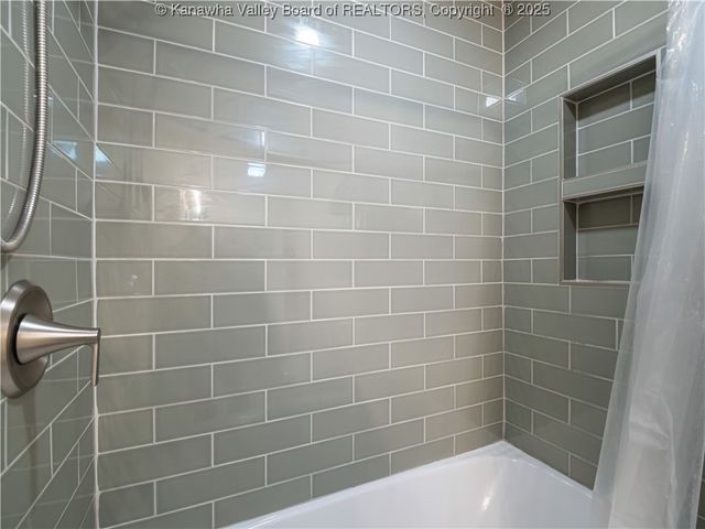 612 Rocky Step Drive, Scott Depot, WV 25560