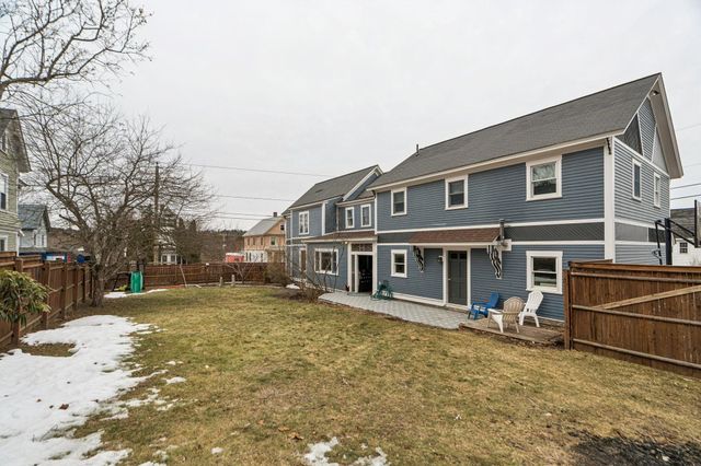 80 Laurel Street, Newport, NH 03773