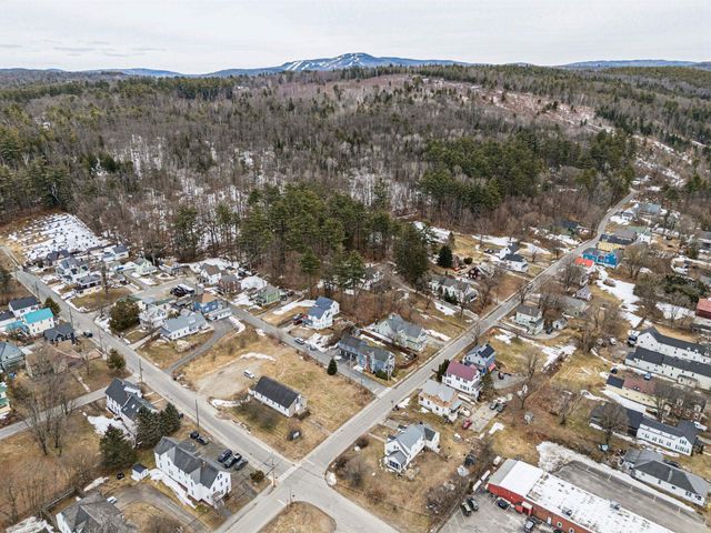 80 Laurel Street, Newport, NH 03773