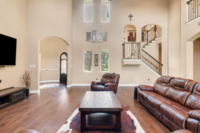 304 Pheasant Meadow, Liberty Hill, TX 78642
