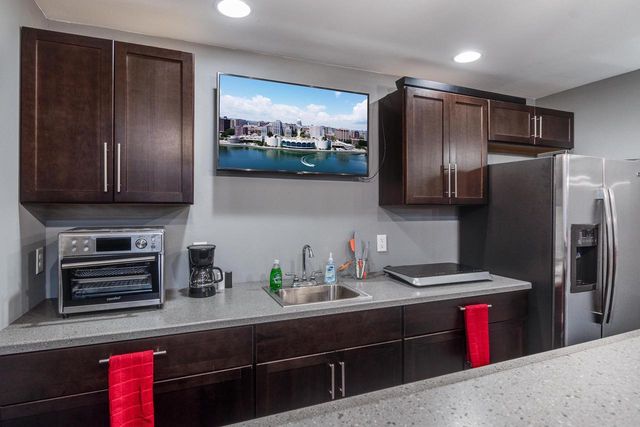 427 Galileo Drive, Madison, WI 53718