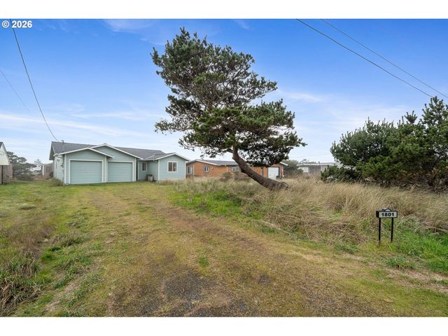 1801 Nw DOLPHIN Ln, Waldport, OR 97394
