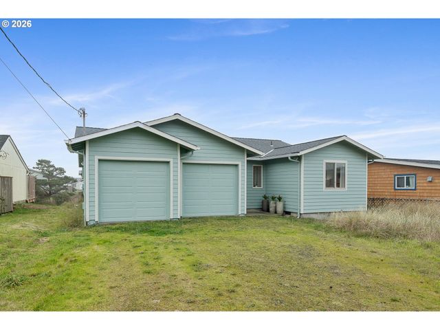1801 Nw DOLPHIN Ln, Waldport, OR 97394