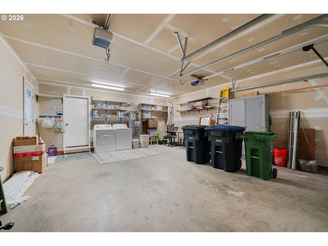 1801 Nw DOLPHIN Ln, Waldport, OR 97394