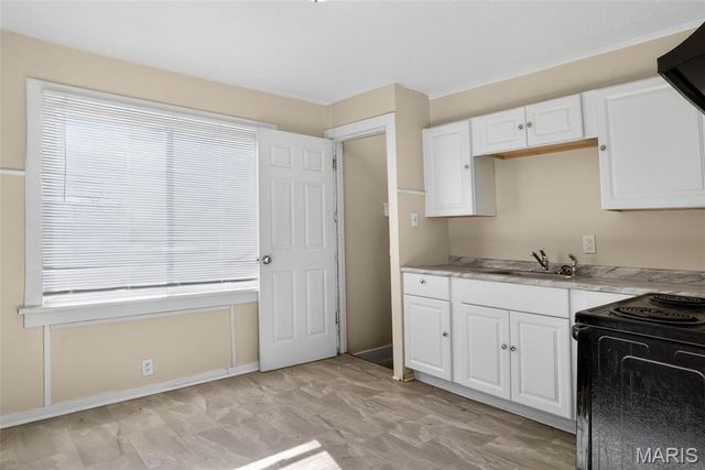 309 N Floridale Avenue, St Louis, MO 63135