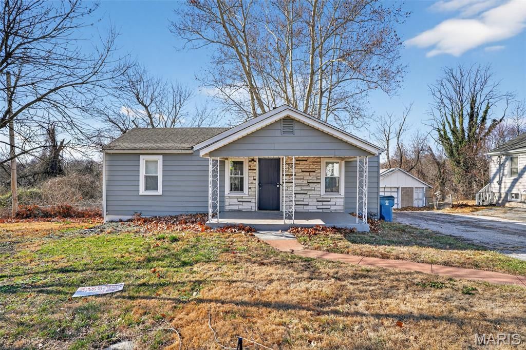 309 N Floridale Avenue, St Louis, MO 63135