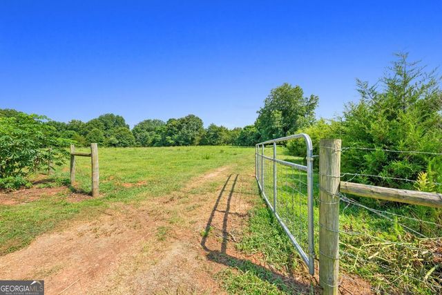 481 North Fairview Road, Lavonia, GA 30553