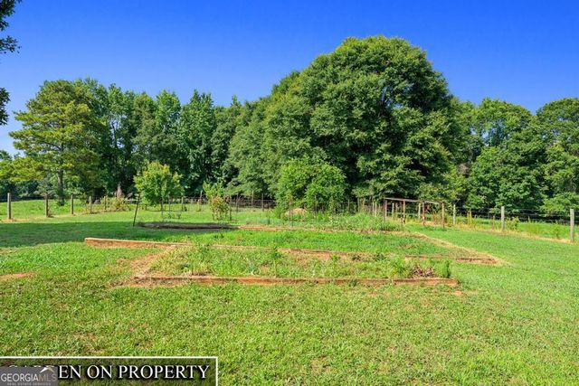 481 North Fairview Road, Lavonia, GA 30553