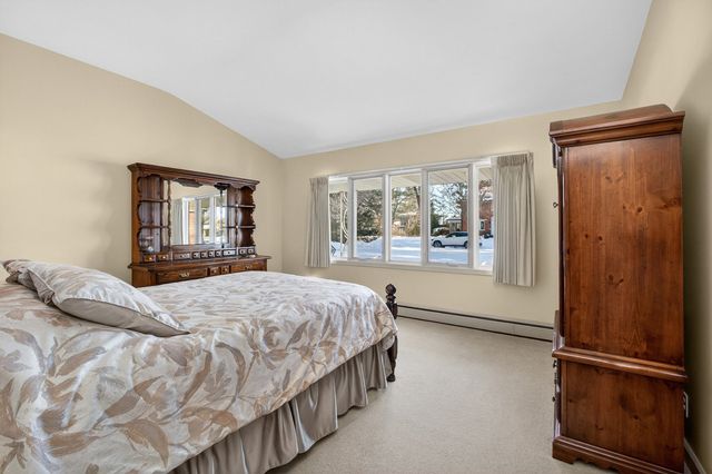 3232 26th Street, Moline, IL 61265