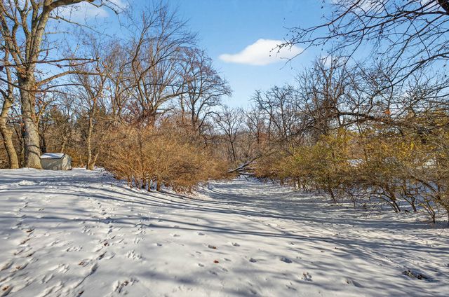 3232 26th Street, Moline, IL 61265