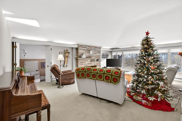 3232 26th Street, Moline, IL 61265