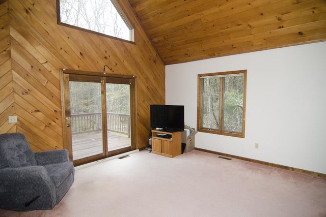 11501 Vt Route 111, Morgan, VT 05853