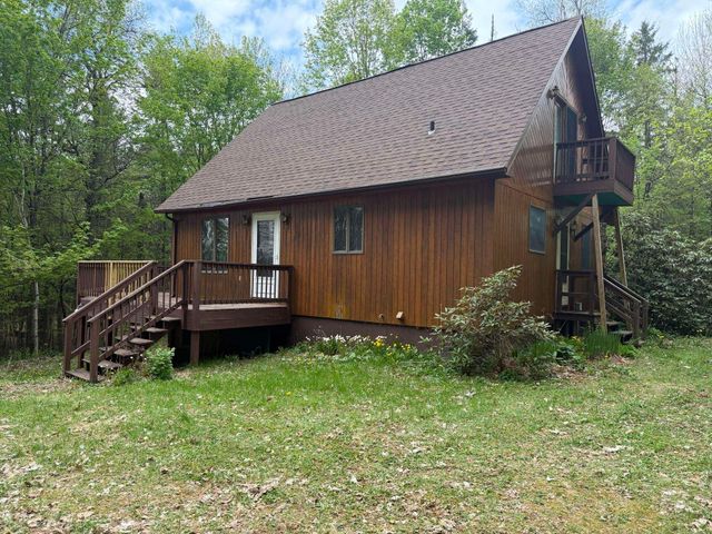 11501 Vt Route 111, Morgan, VT 05853