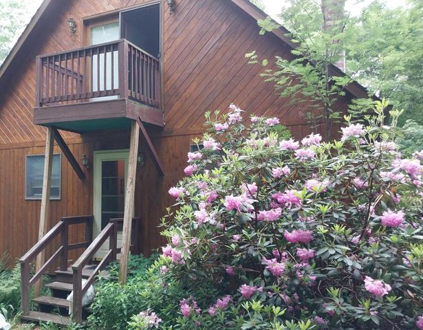 11501 Vt Route 111, Morgan, VT 05853