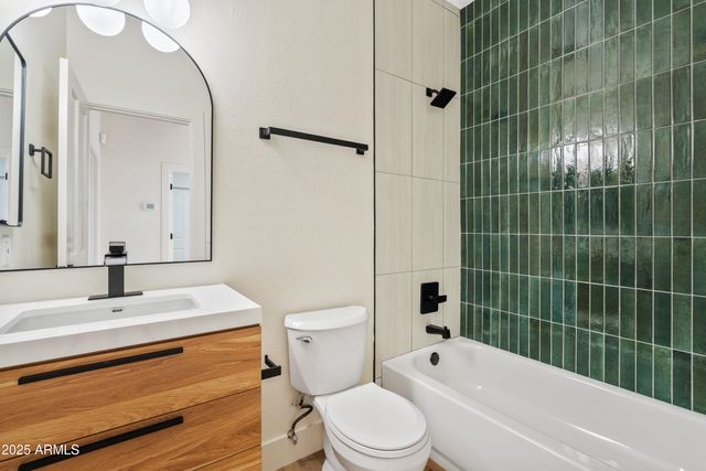 386 W pecan Place, Tempe, AZ 85284